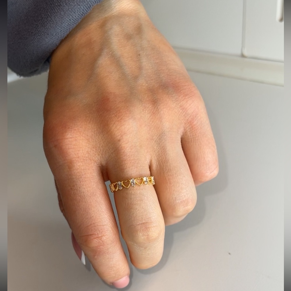 Minimalist heart and crystal ring